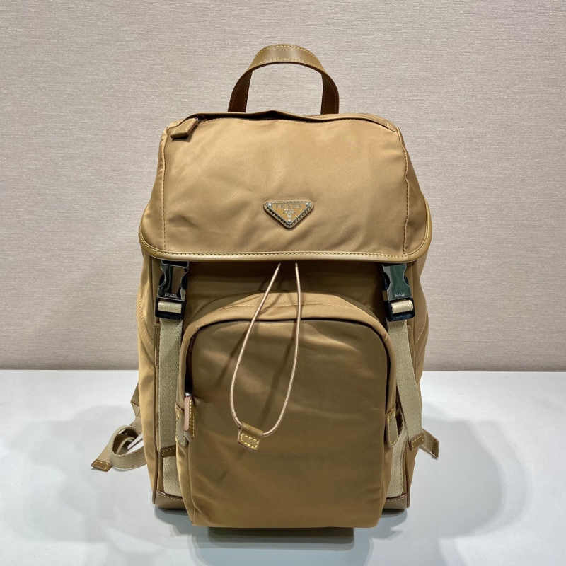 Pra*a backpacks